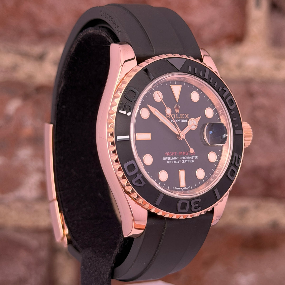 Rolex Yachtmaster 40 - Schwarzes Zifferblatt, Modell 2015, Ref.116655