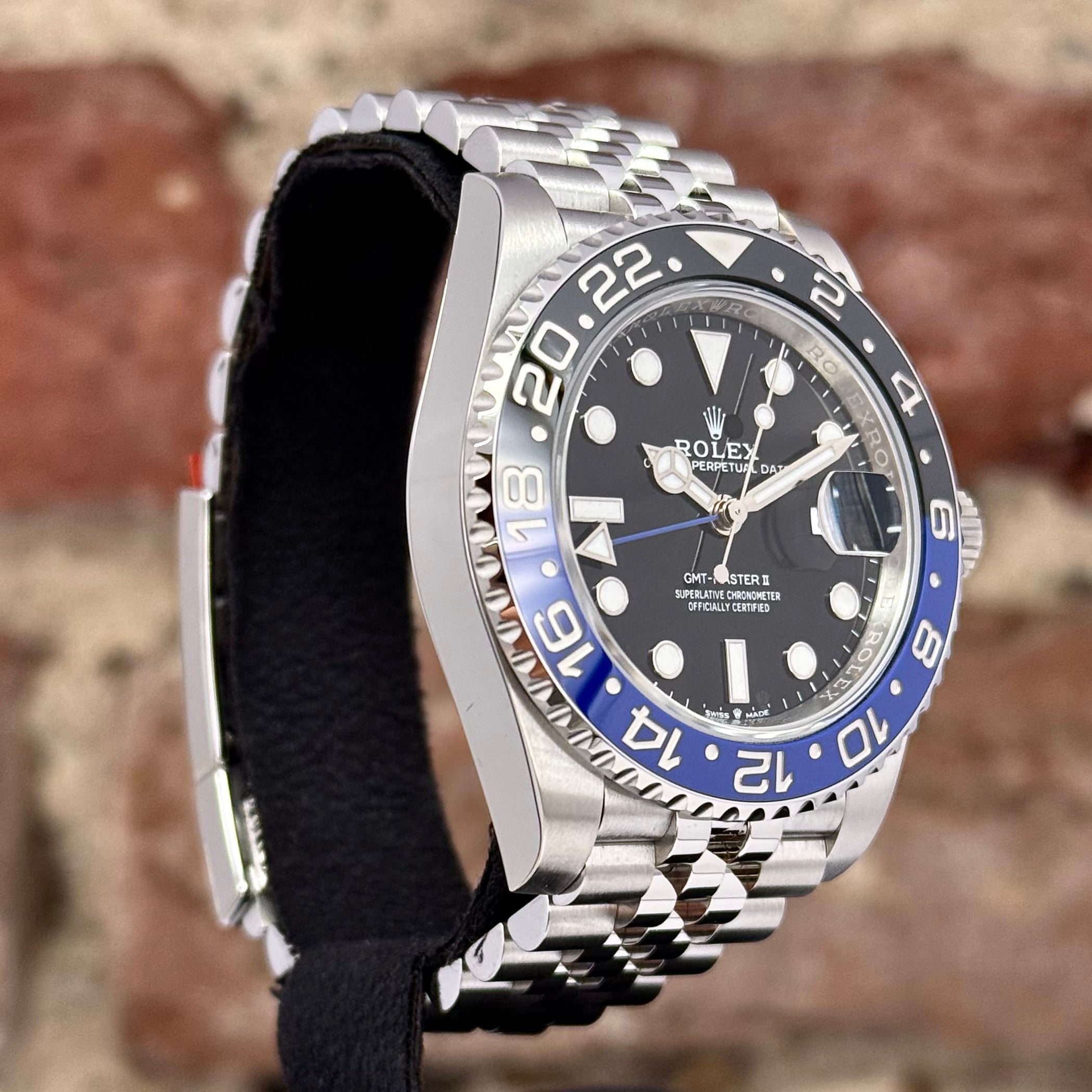 Rolex GMT-Master II - Schwarzes Zifferblatt, Modell 2026, Ref. 126710BLNR