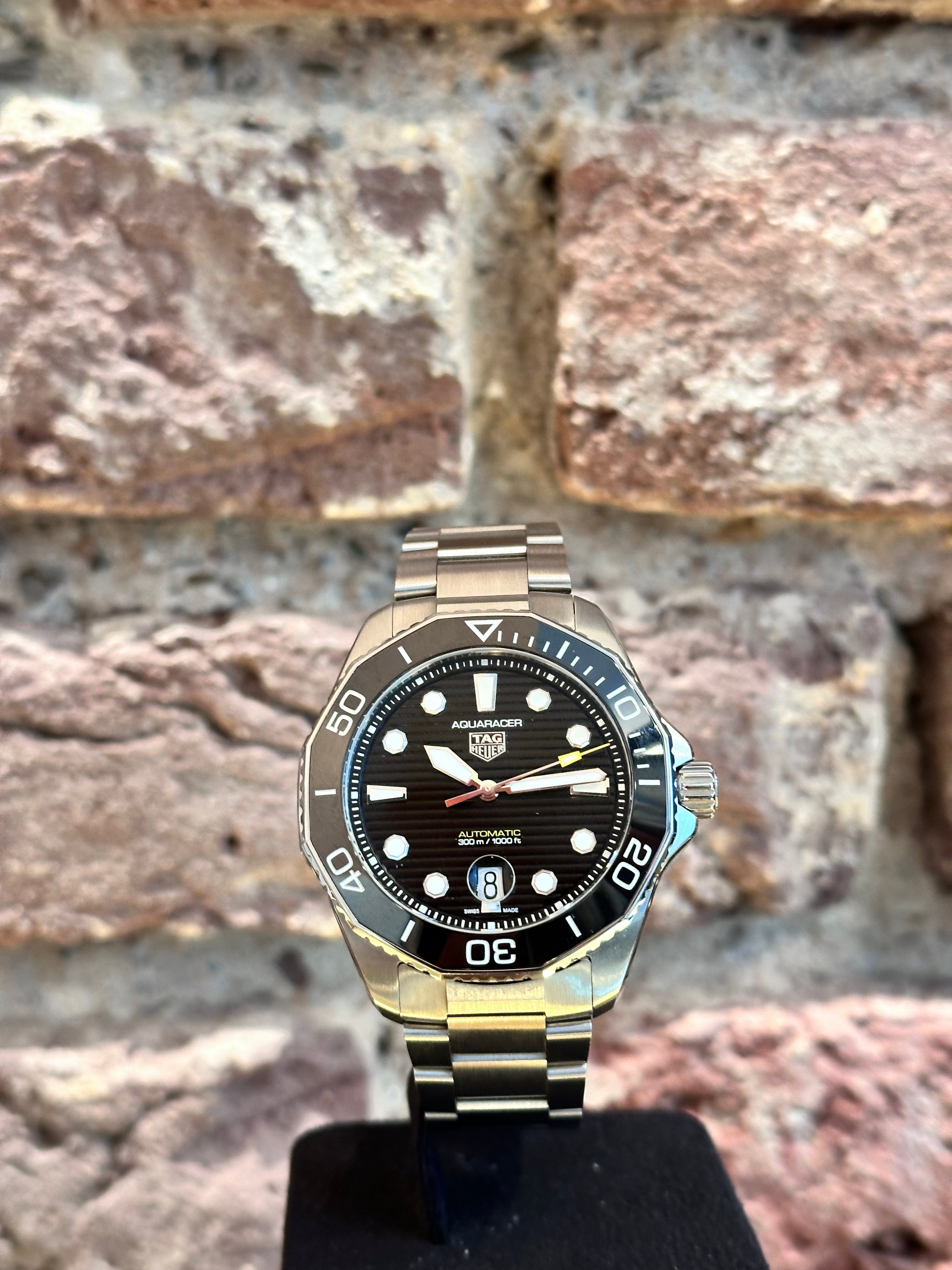 Tag Heuer Aquaracer 43 - Schwarzes Zifferblatt, Modell 2025, Ref.WBP201A
