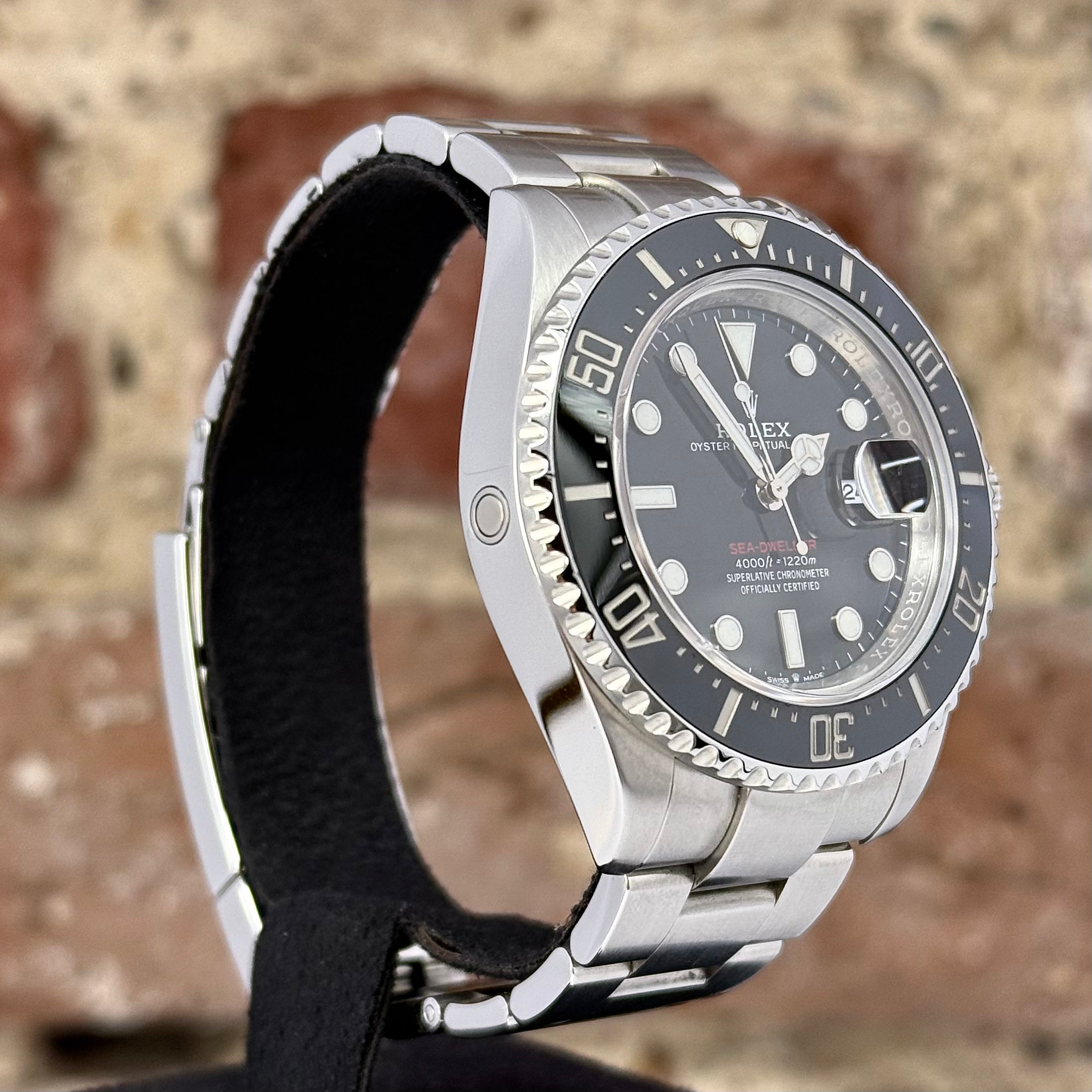 Rolex Seadweller 43 - Schwarzes Zifferblatt, Modell 2022, Ref.126600