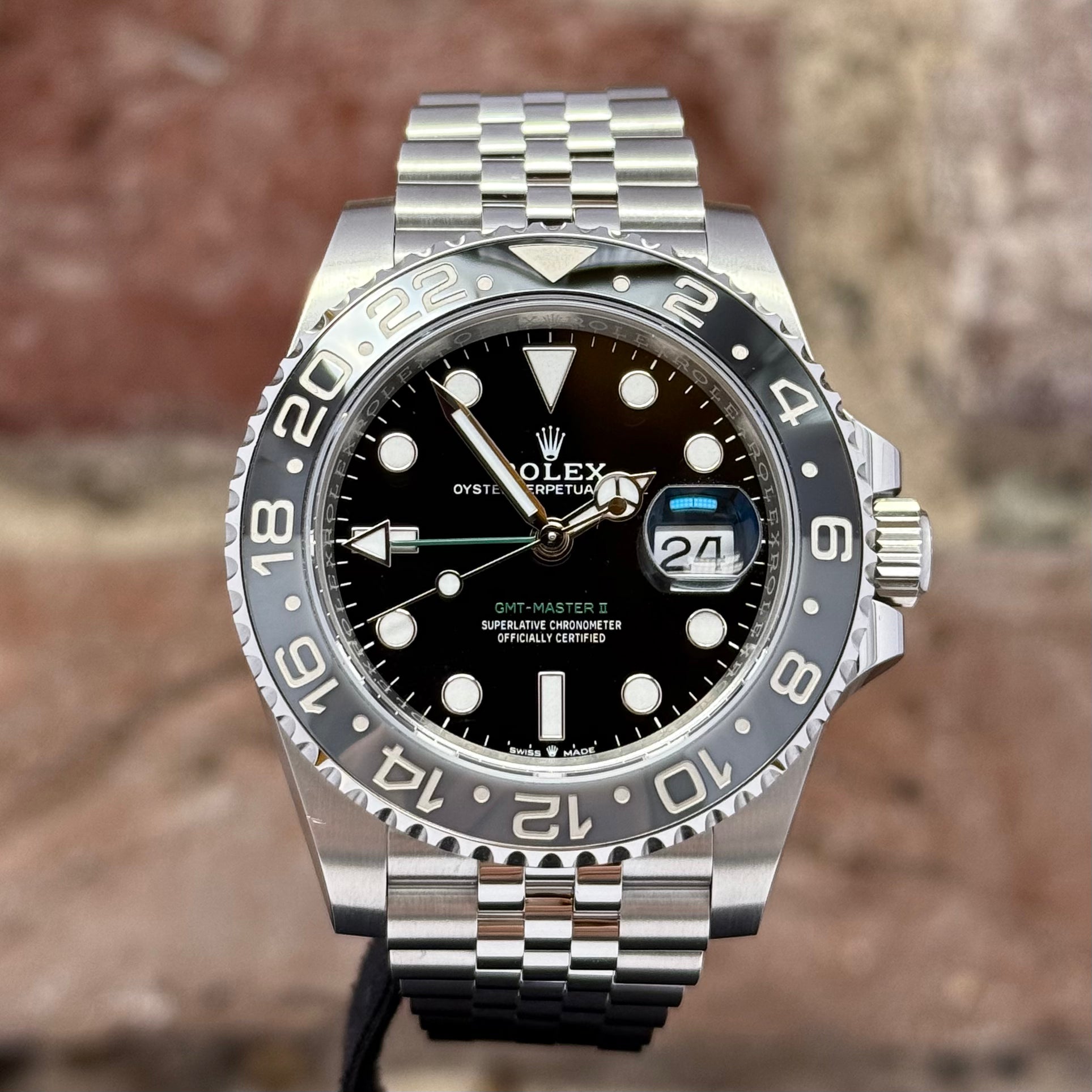 Rolex GMT-Master II - Schwarzes Zifferblatt, Modell 2026, Ref. 126710GRNR