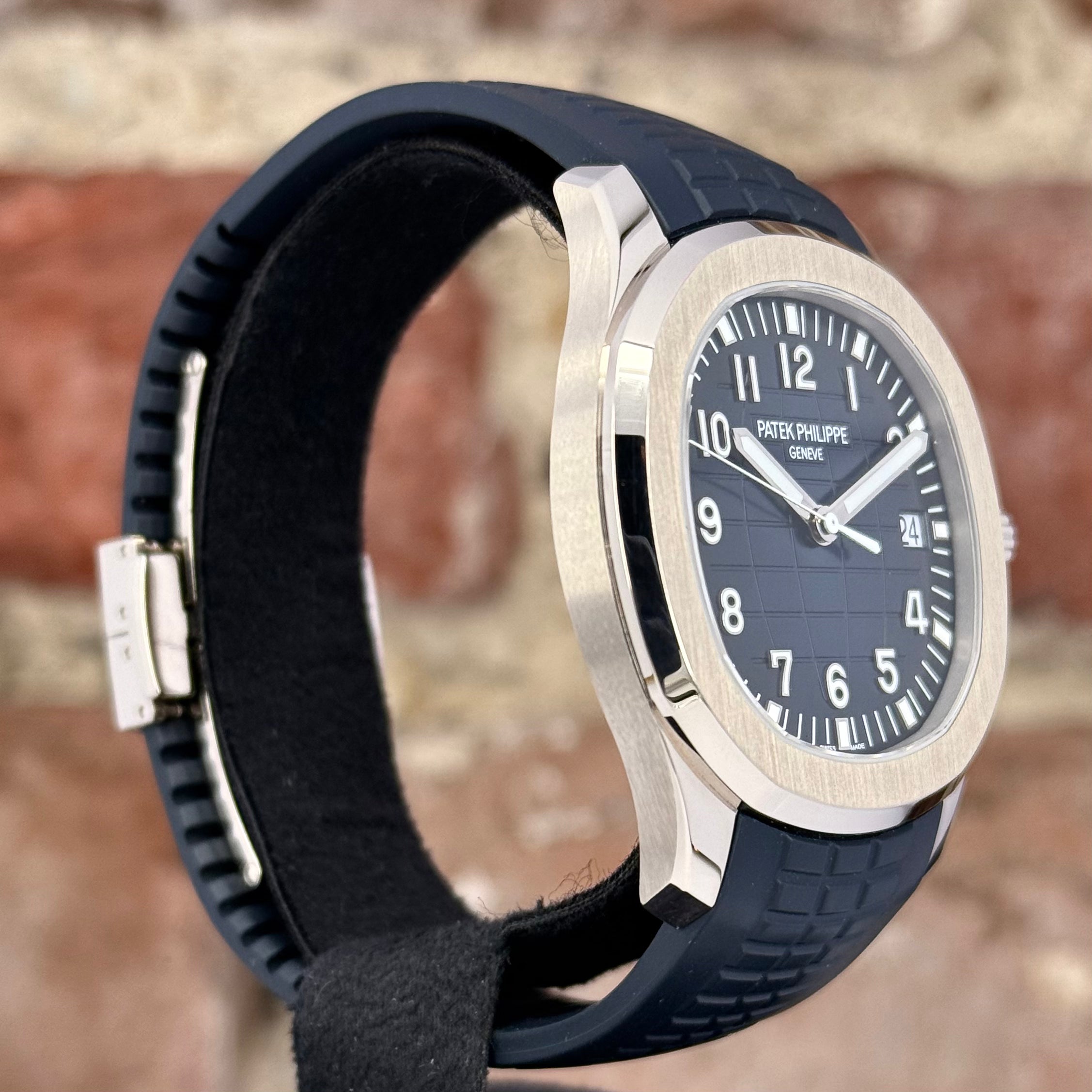 Patek Philippe Aquanaut – Blaues Zifferblatt, Modell 2018 Ref. 5168G-001