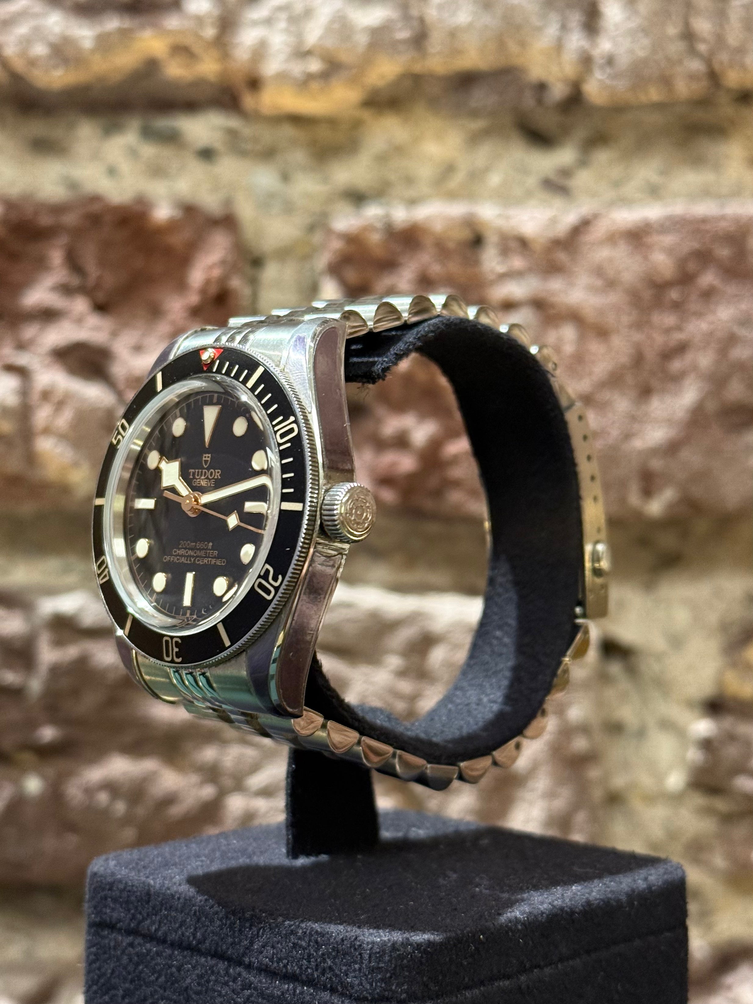 Tudor Black Bay 39 - Schwarzes Zifferblatt, Modell 2022, Ref.79030N