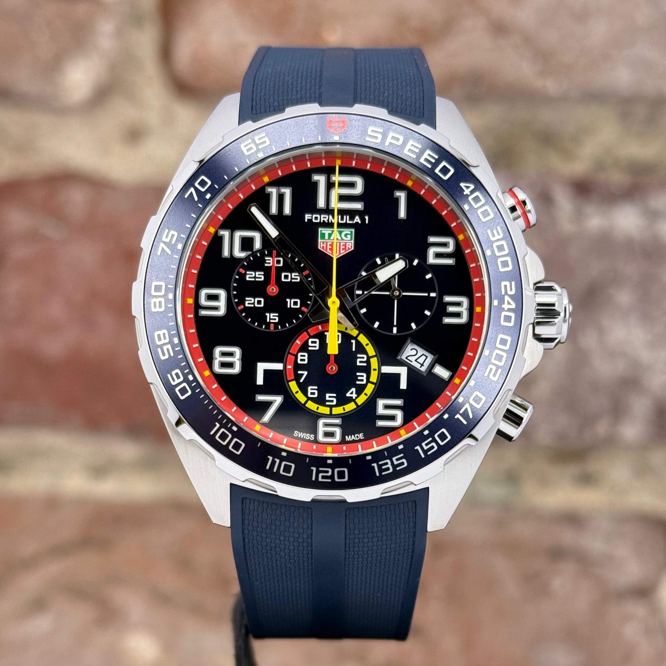 TAG Heuer Formula 1 Chronograph - Schwarzes Zifferblatt, Modell 2026, Ref. CAZ101AL