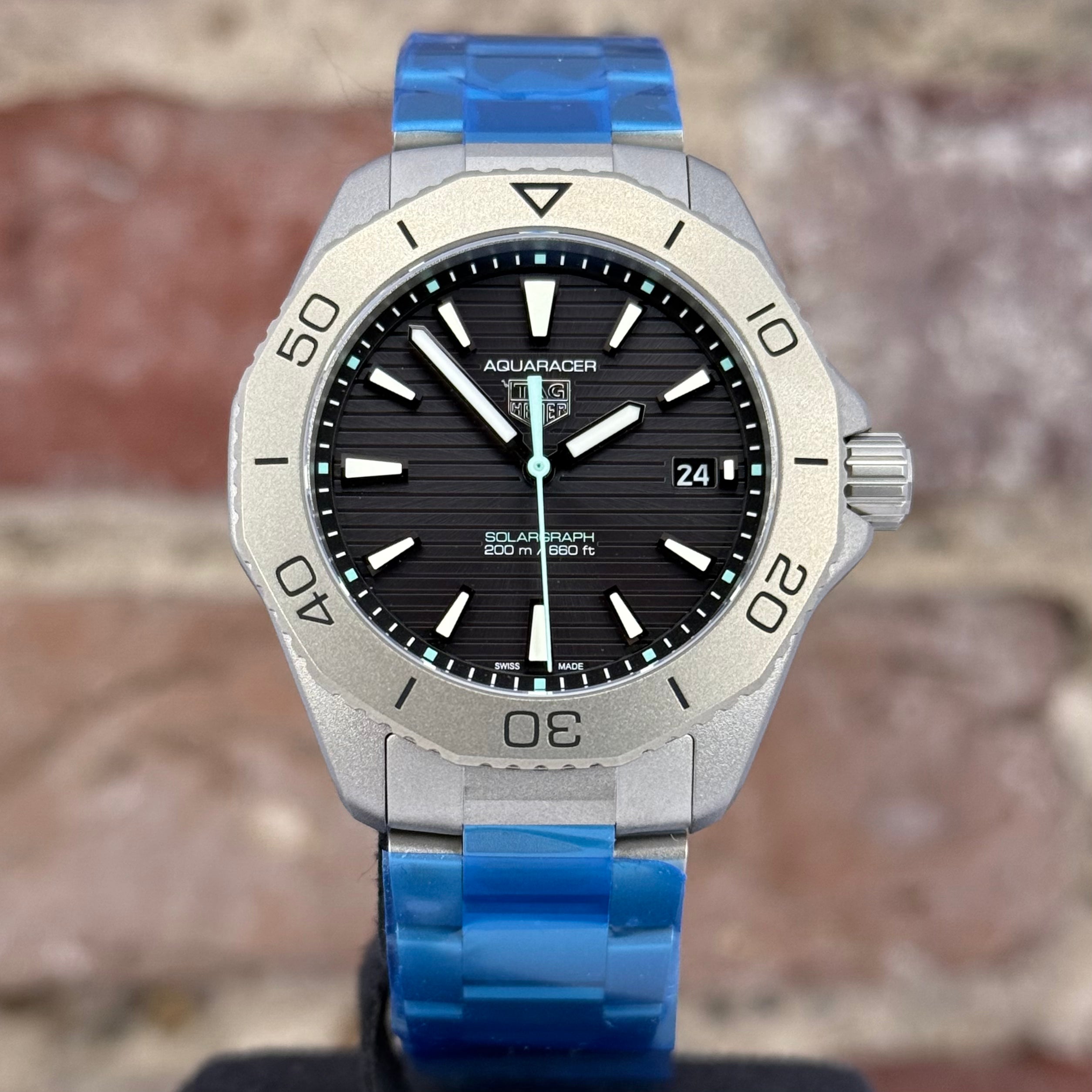 TAG Heuer Aquaracer Professional 200 Solargraph - Schwarzes Zifferblatt, Modell 2026, Ref. WBP1180
