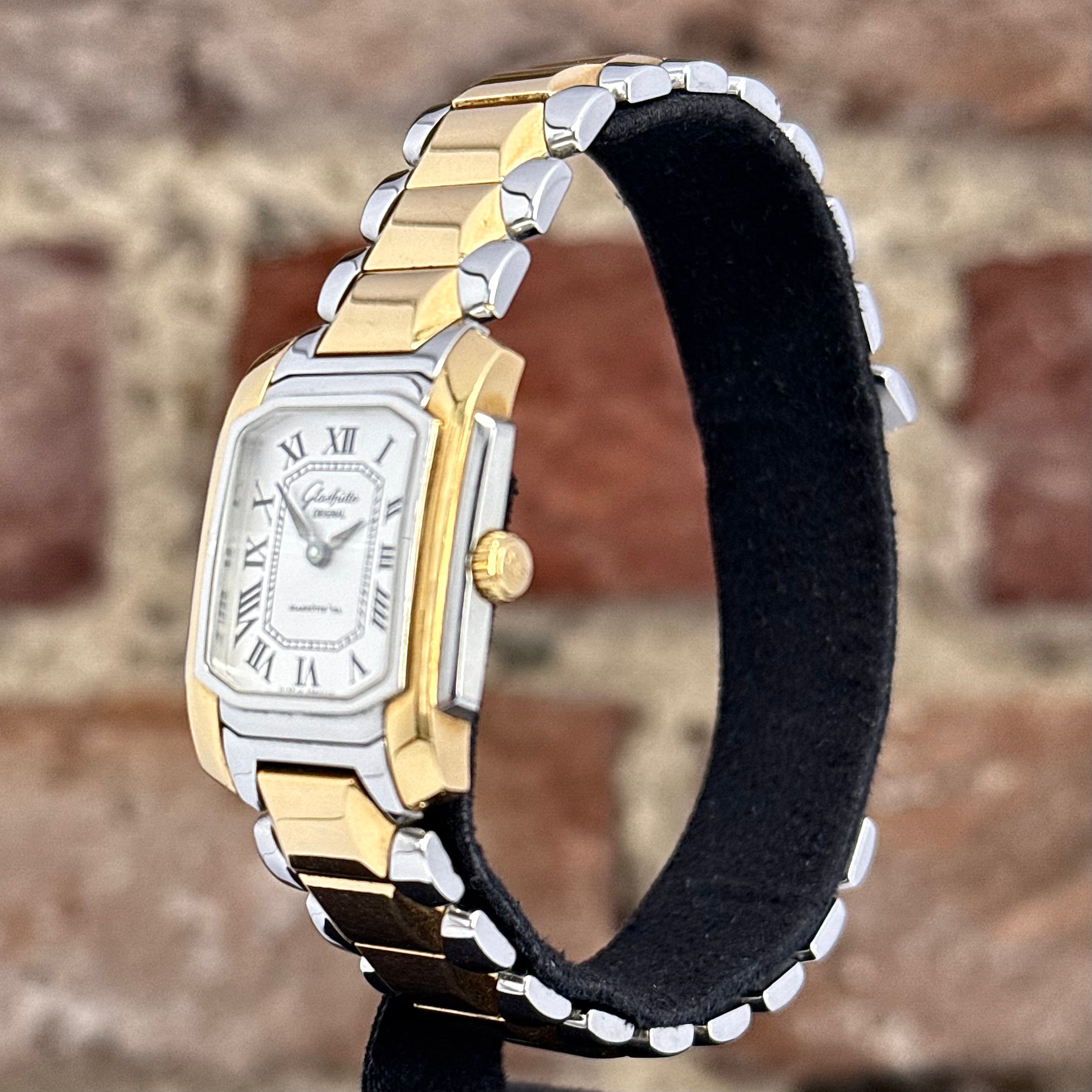 Glashütte Orignal Lady Karre - Weißes Zifferblatt, Modell 2000, Ref.2101010304