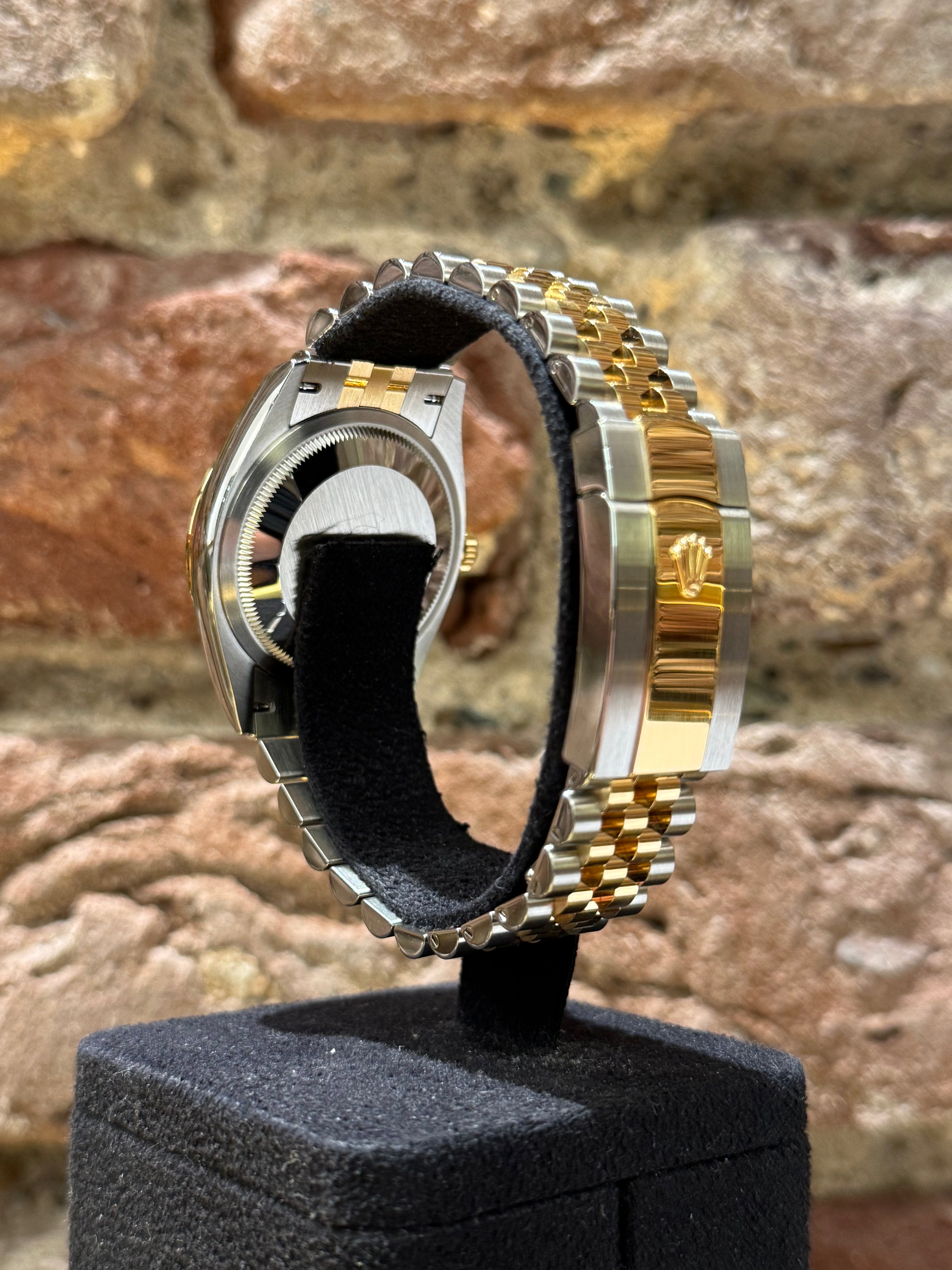 Rolex Datejust 36 - Champagner Zifferblatt mit Diamanten, Modell 2025, Ref.126233