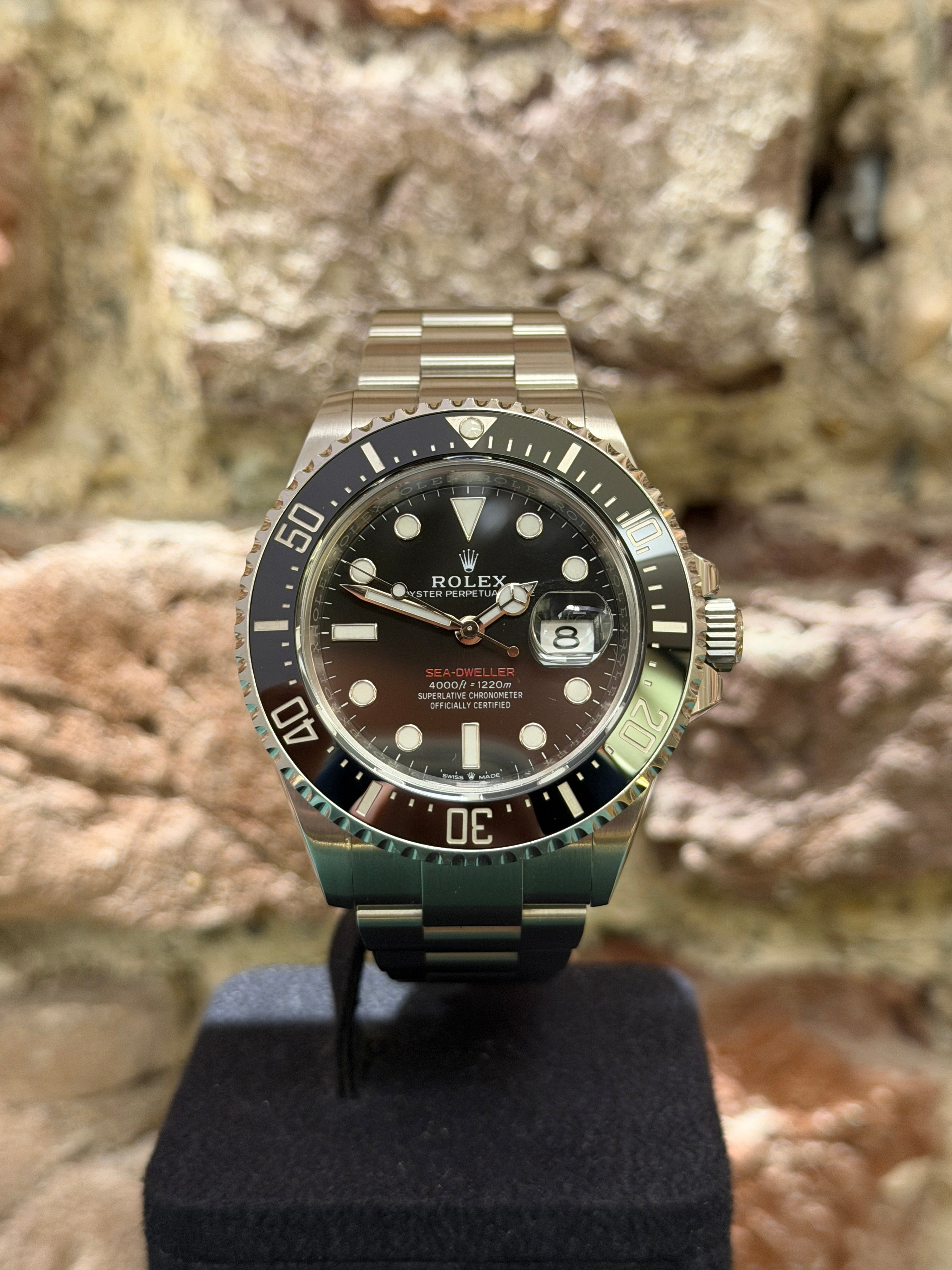 Rolex Seadweller 43 - Schwarzes Zifferblatt, Modell 2021, Ref.126600