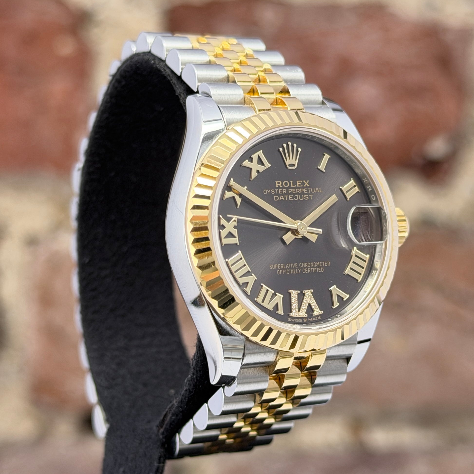 Rolex Datejust 31 - Dark Grey Zifferblatt mit Diamanten, Modell 2025, Ref.278273