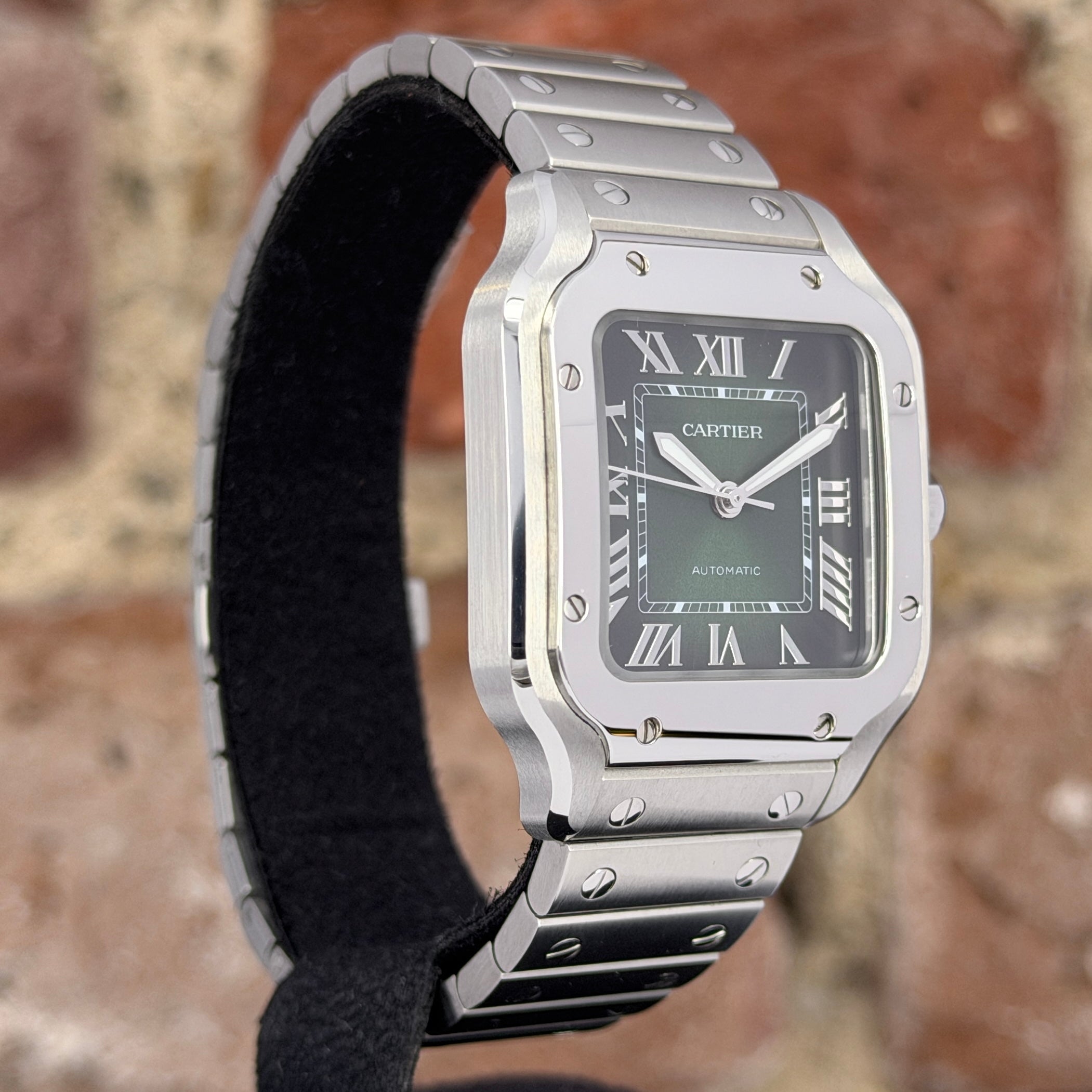 Cartier Santos - Mittlere Größe, Grünes Zifferblatt, Model 2025, Ref.WSSA0061