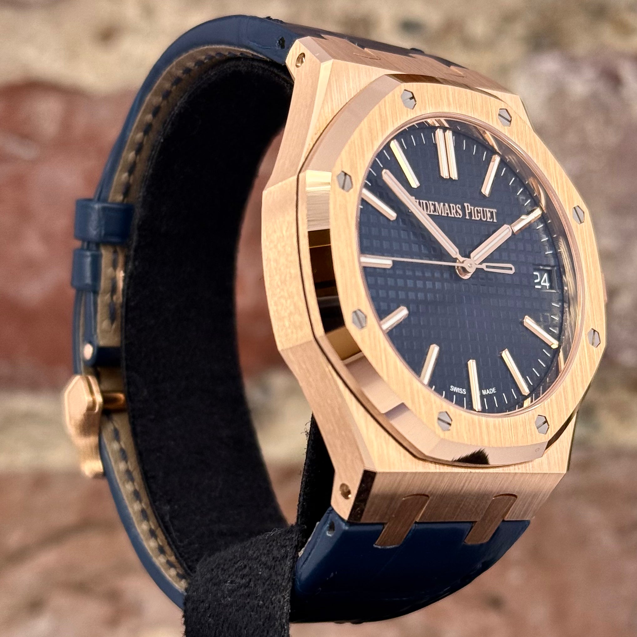 Audemars Piguet 41 - Blaues Zifferblatt, Modell 2026, Ref.15510OR.OO.D315CR.02