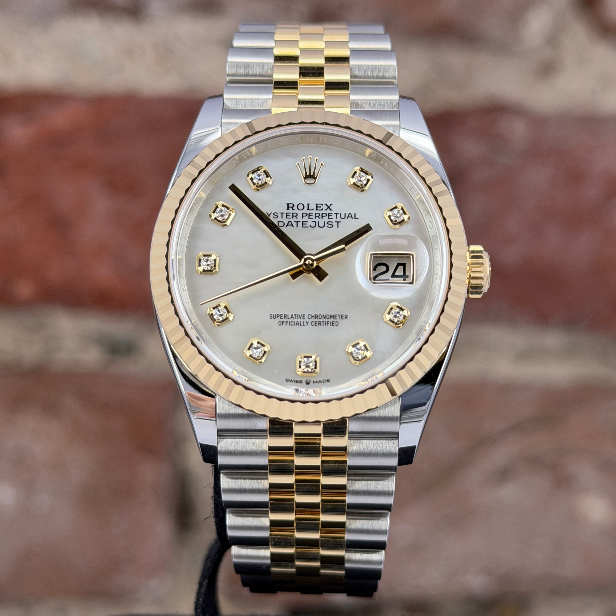 Rolex Datejust 36 - Perlmutt Zifferblatt `Mother of Pearl MOP`,  Modell 2026, Ref.126233