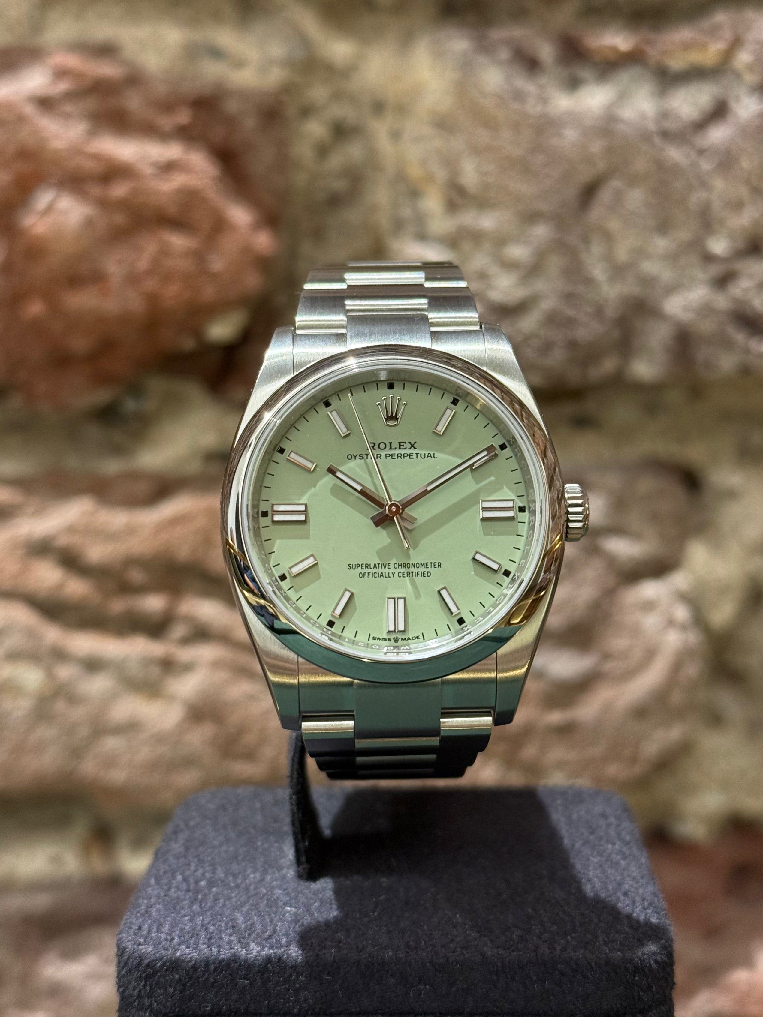 Rolex Oyster Perpetual 36 - Pistachio Zifferblatt, Modell 2025, Ref.126000