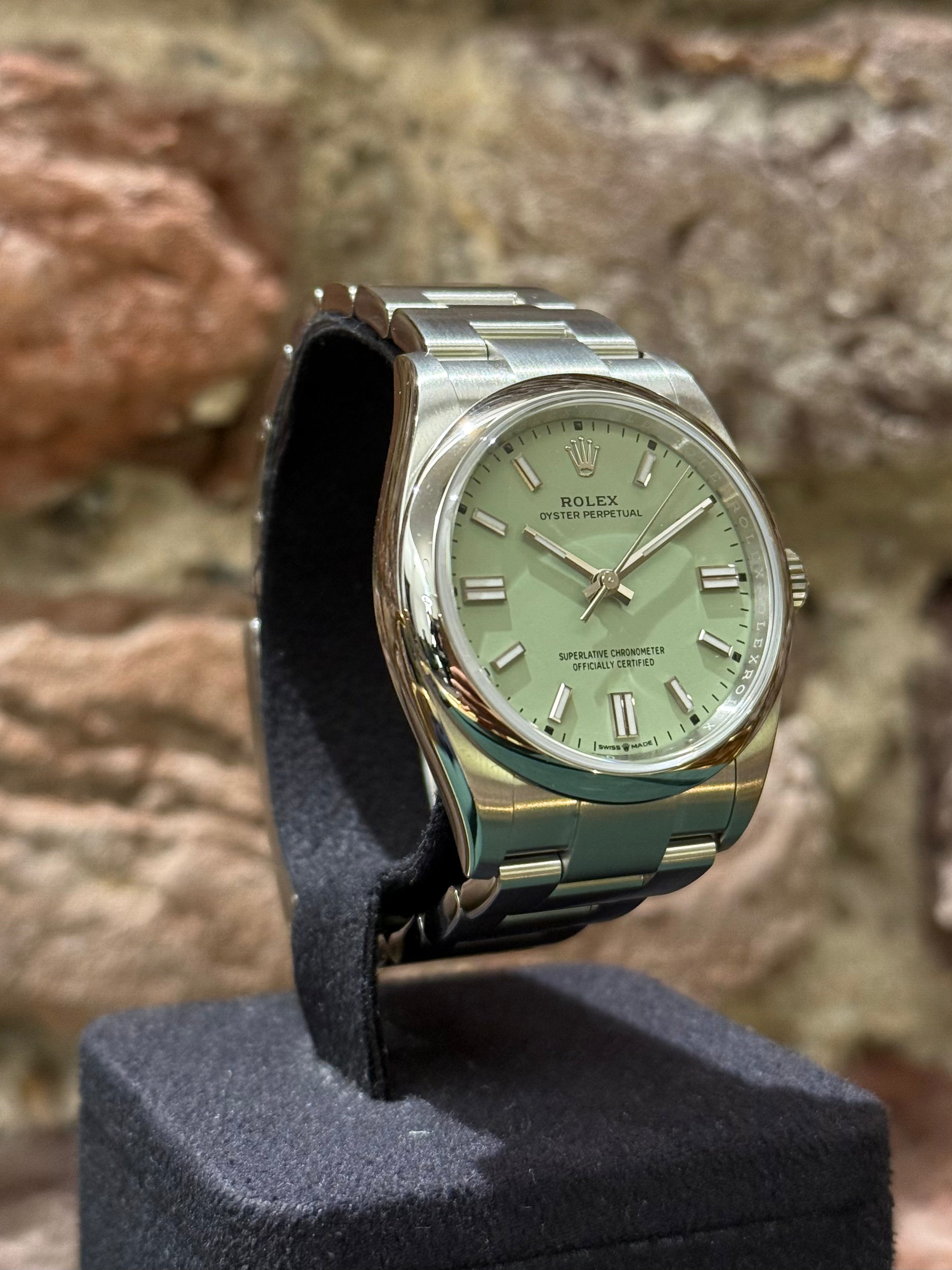 Rolex Oyster Perpetual 36 - Pistachio Zifferblatt, Modell 2025, Ref.126000