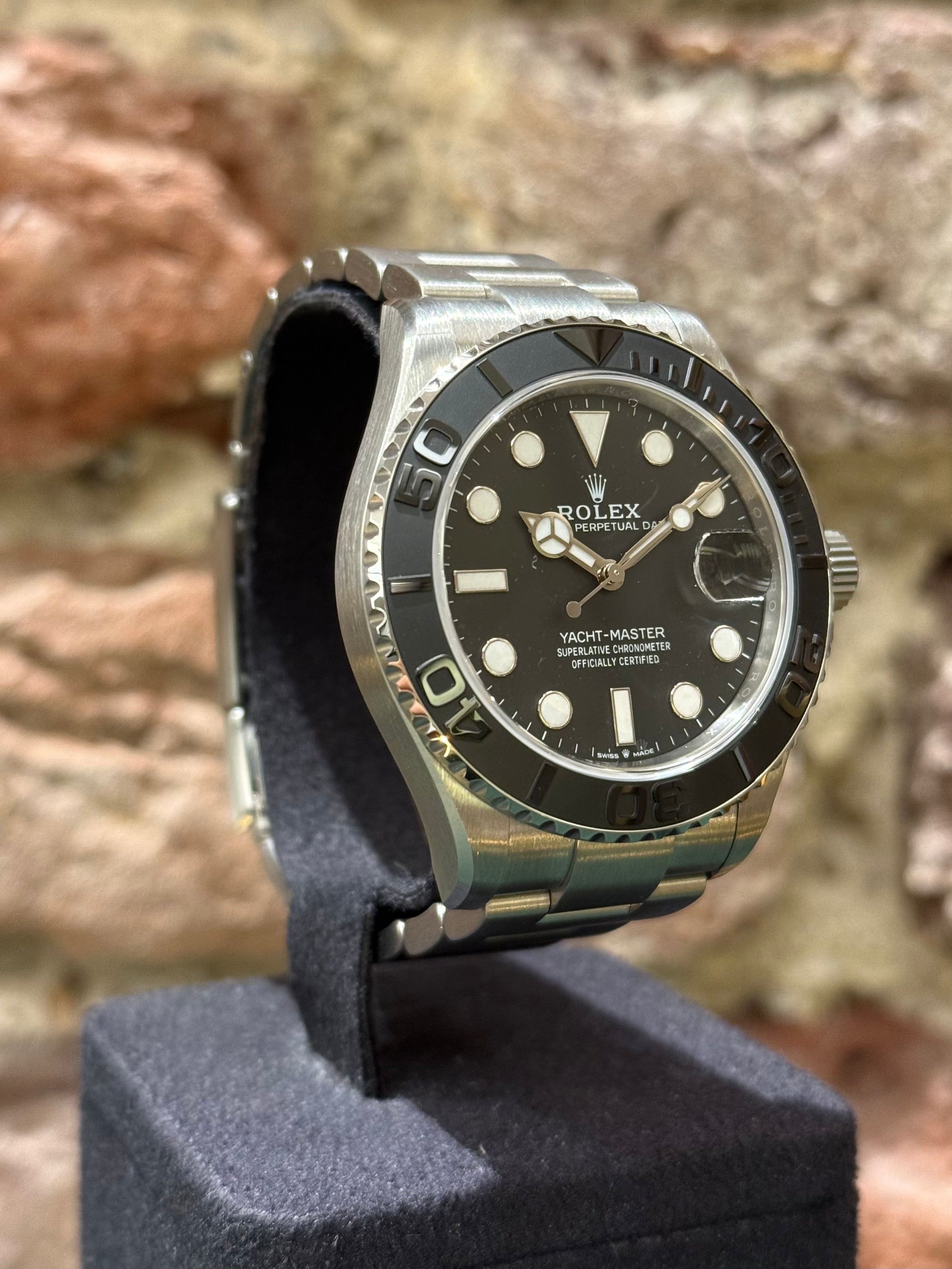 Rolex Yacht-Master - Schwarzes Zifferblatt, Modell 2025, Ref. 226627
