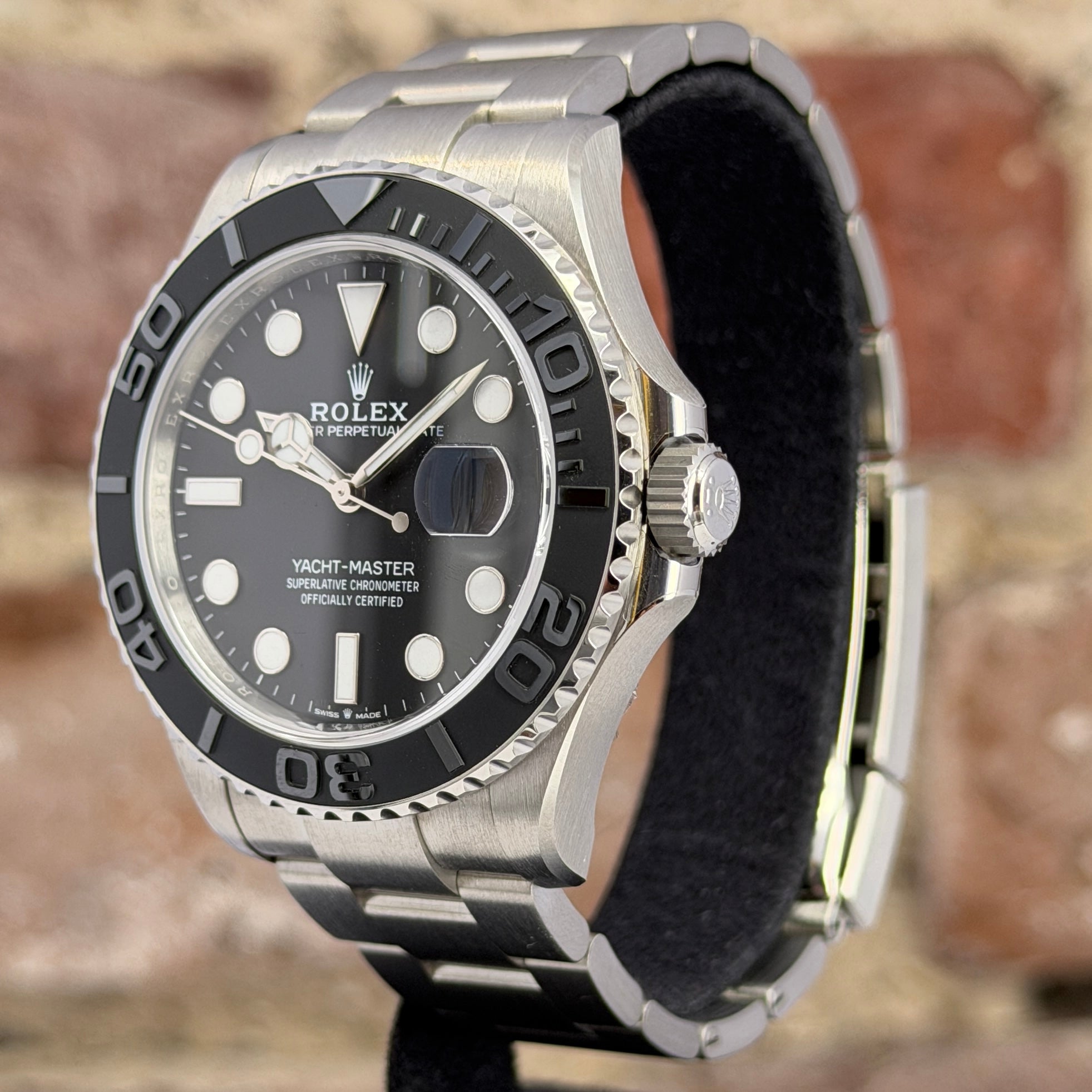 Rolex Yacht-Master - Schwarzes Zifferblatt, Modell 2024, Ref. 226627
