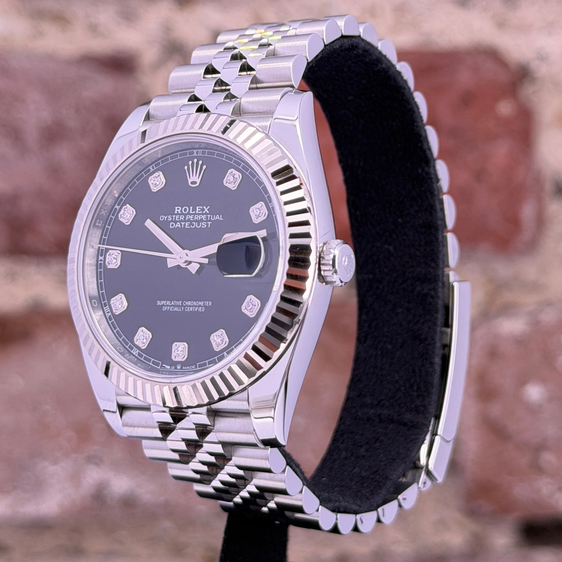 Rolex Datejust 41 - Schwarzes Zifferblatt mit Diamanten, Modell 2021, Ref.126334