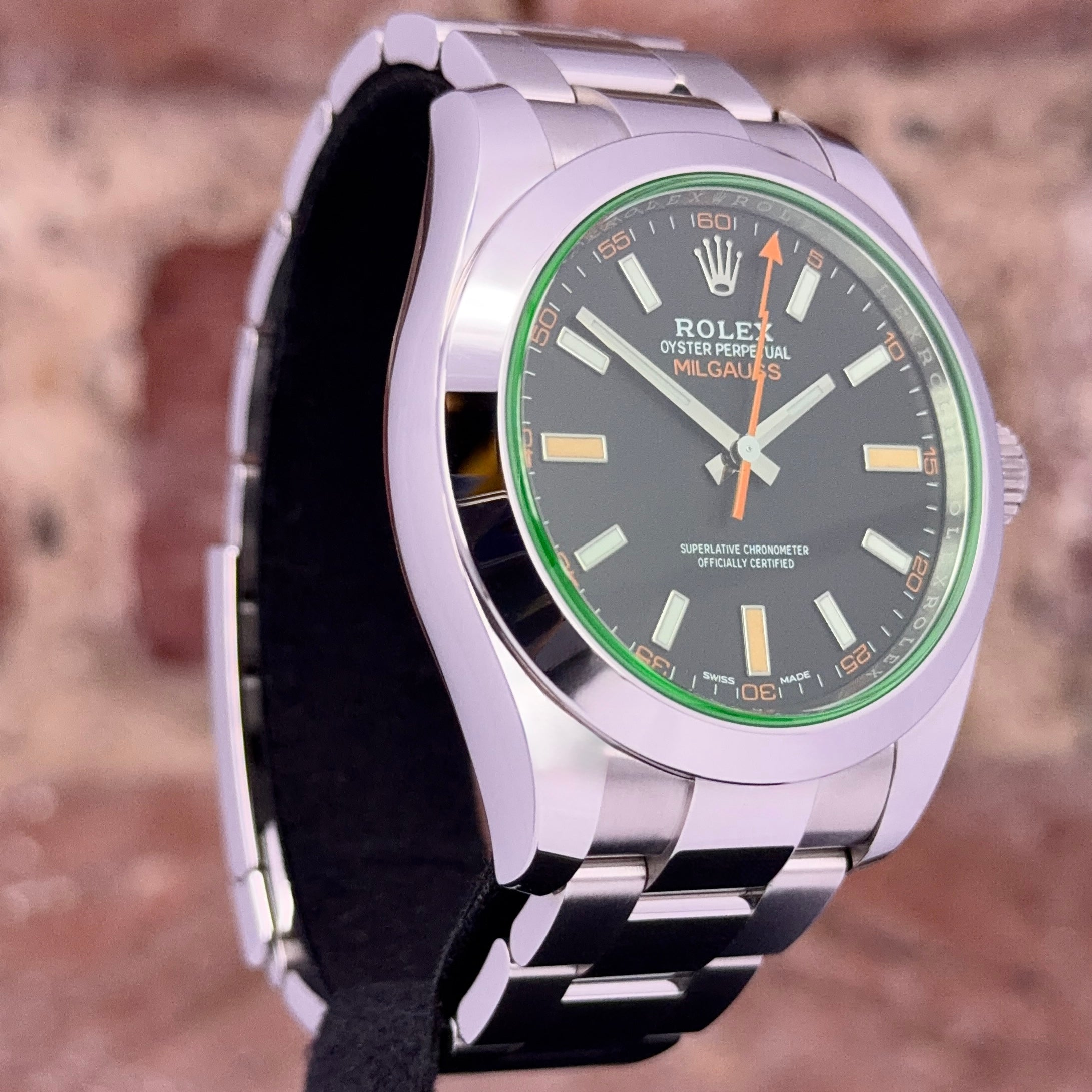 Rolex Milgauss - Schwarzes Zifferblatt, Modell 2023, Ref. 116400GV