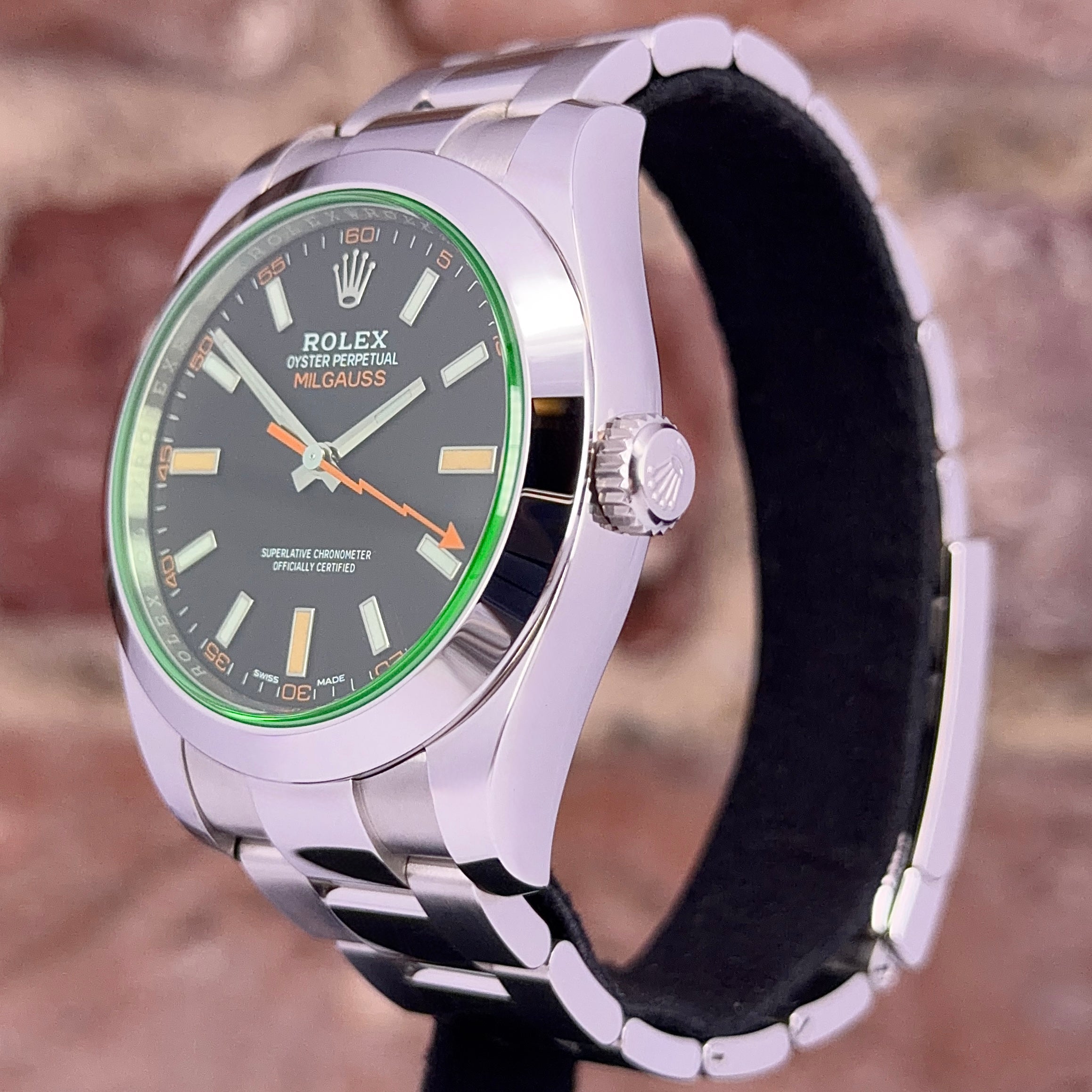 Rolex Milgauss - Schwarzes Zifferblatt, Modell 2023, Ref. 116400GV