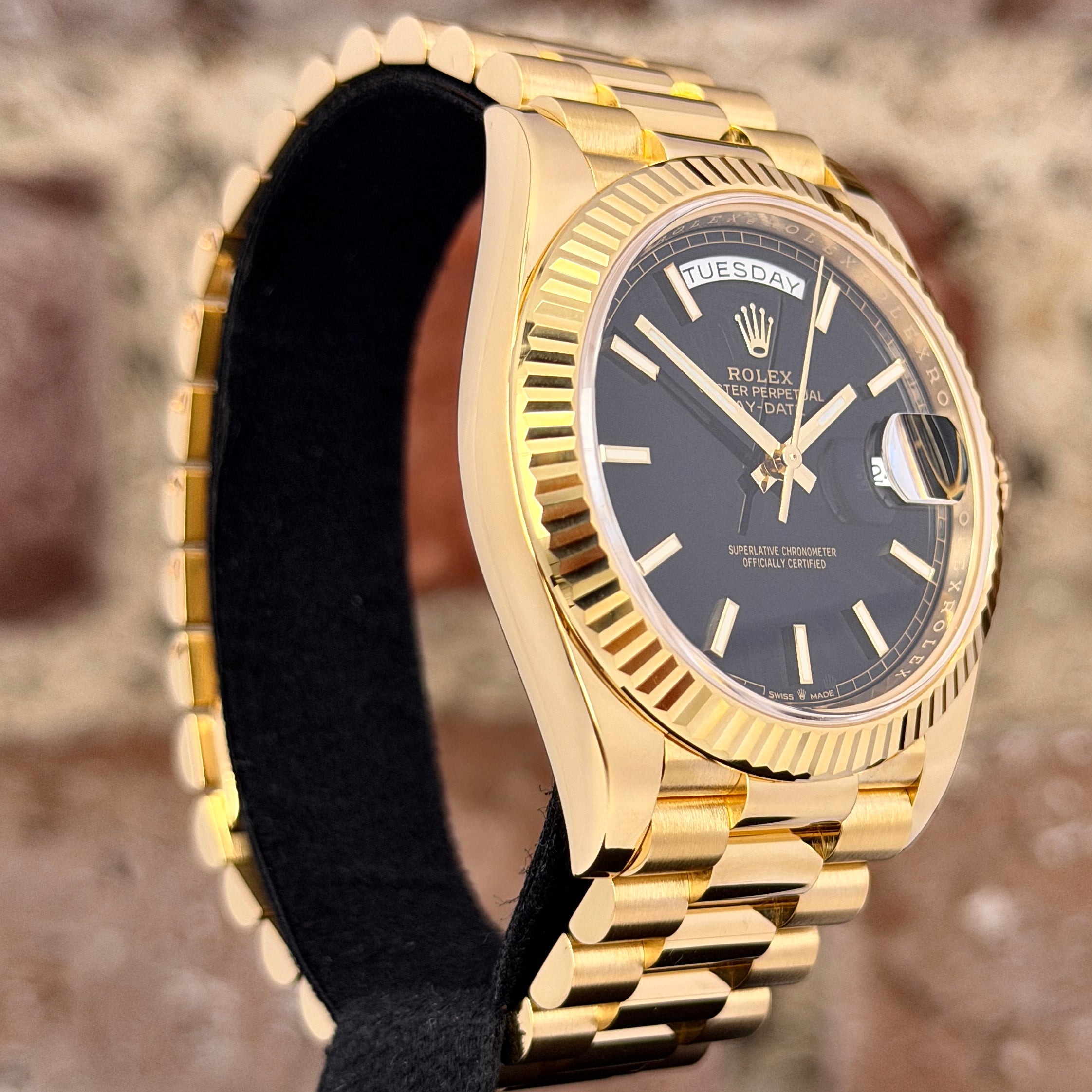Rolex Day-Date 40 – Schwarzes Zifferblatt, Modell 2021, Ref. 228238