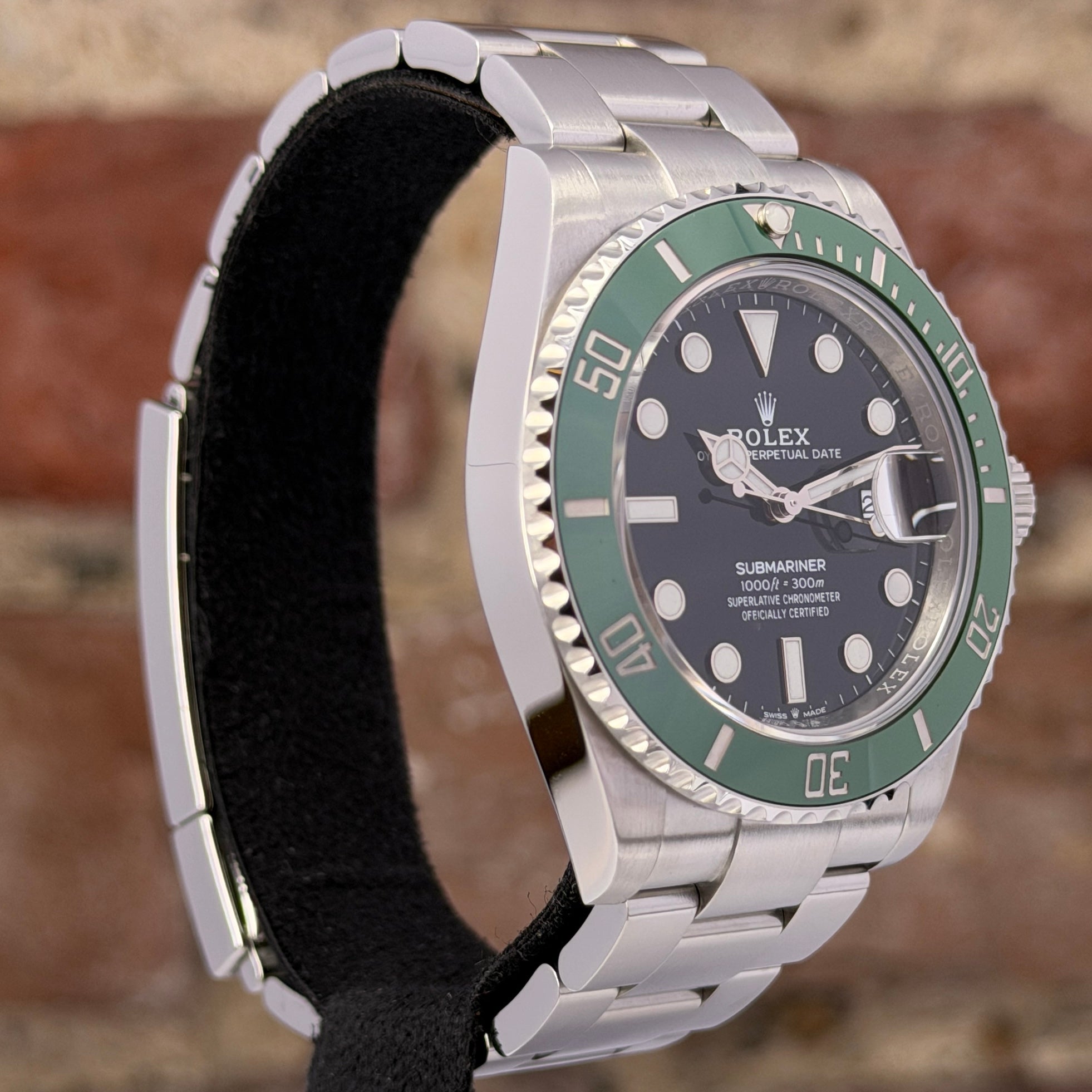 Rolex Submariner 41 - Schwarzes Zifferblatt, Modell 2021, Ref.126610LV