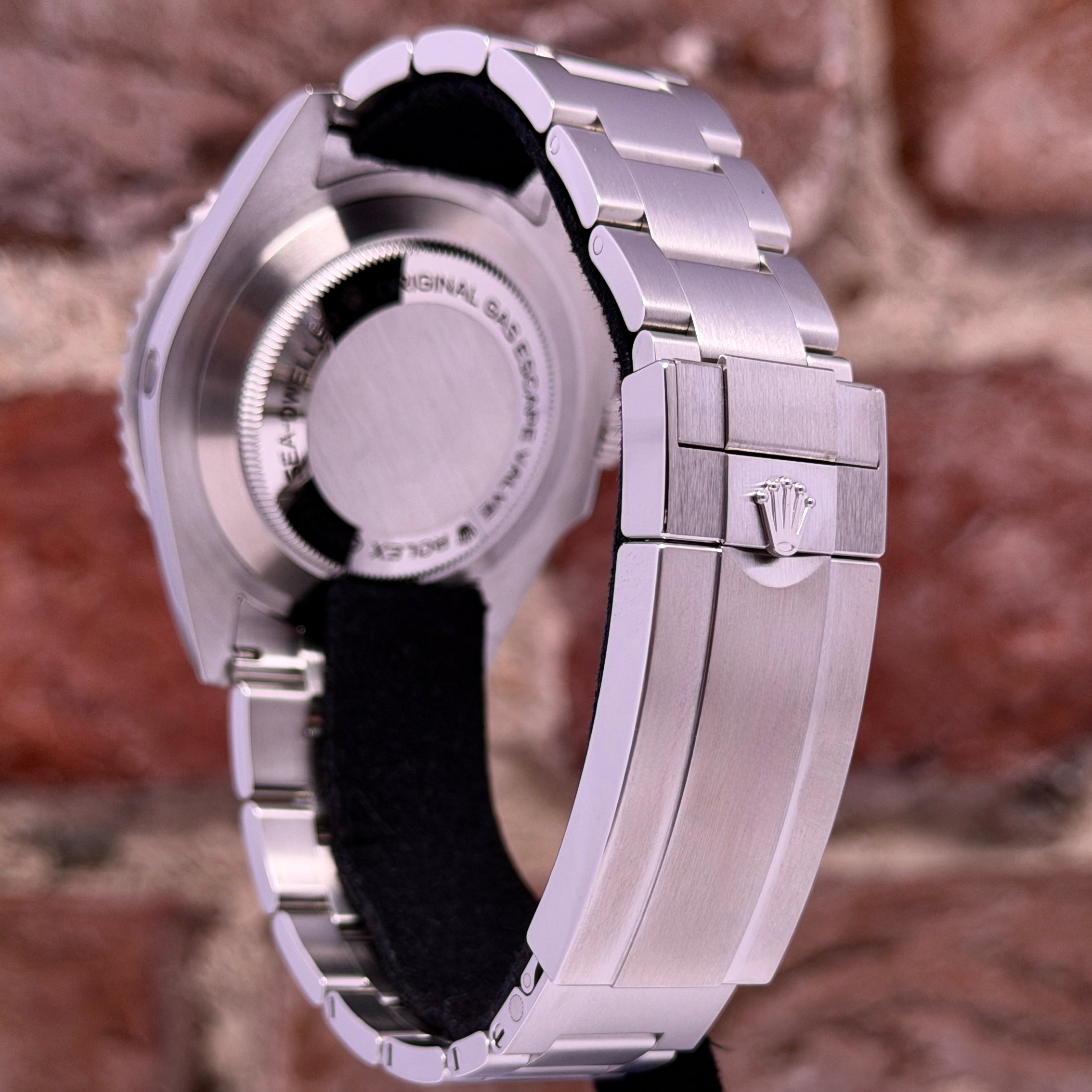 Rolex Sea-Dweller - Schwarzes Zifferblatt, Modell 2022, Ref. 126600