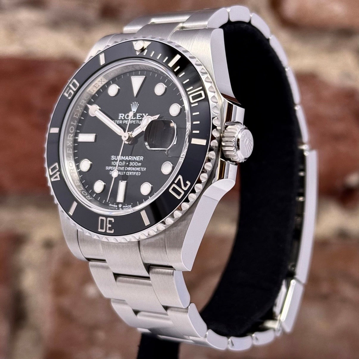 Rolex Submariner Date - Schwarzes Zifferblatt, Modell 2021, Ref. 126610LN